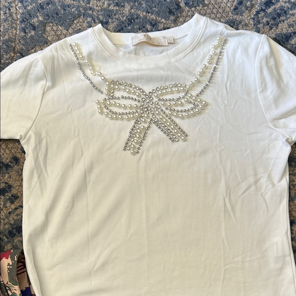 Women’s White Embellished Bow Tee